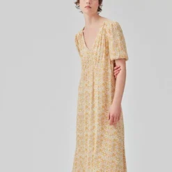 Modström Damen Kleid RavenMD Long Print Dress 9 Modström Damen Kleid RavenMD Long Print Dress -Angebote Grazilet Store Damen Kleid RavenMD long print dress pdstandard 672180 0002 marketplace main 1