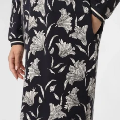 Weekend Max Mara Damen Kleid - Tremiti -Angebote Grazilet Store Damen Kleid Tremiti pdstandard 530538 0001 modeldetail 1